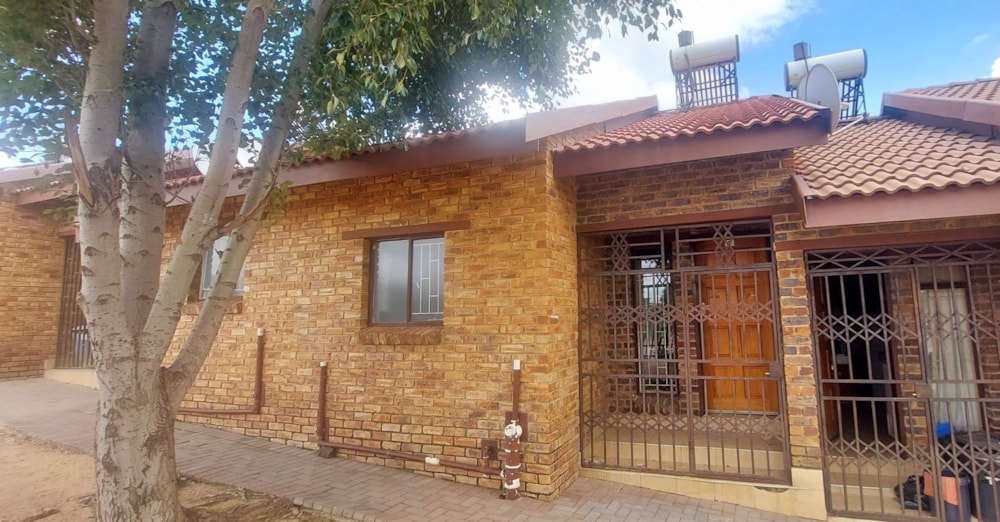 Apartment for sale in Olievenhoutbos - CN1728004