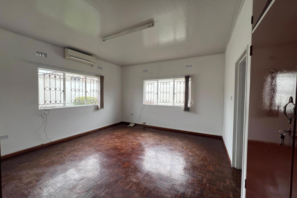 Commercial Building to rent in Rhodespark, Zambia - 3ZA1728054