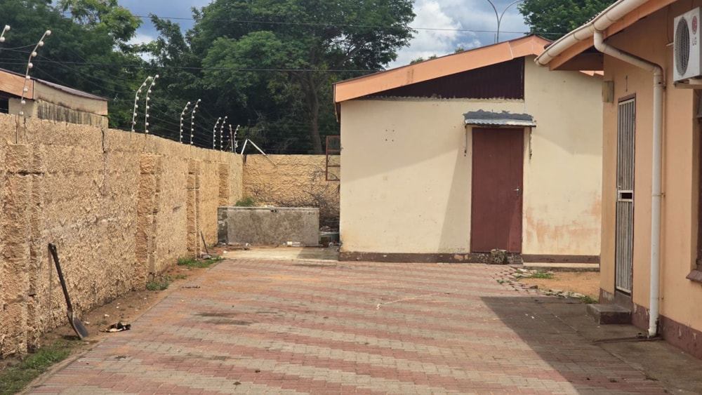 House for sale in Block 3, Botswana - 3BO1728081 House for sale in Block 3, Botswana - 3BO1728081