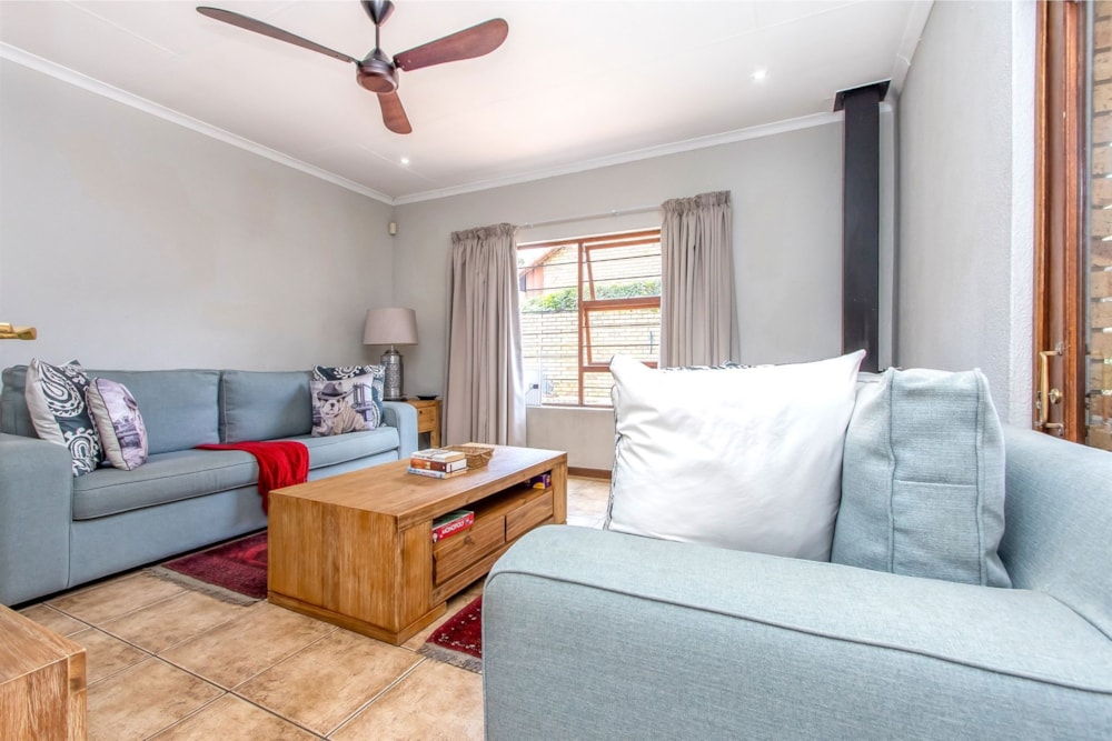 Double-storey cluster to rent in Sundowner - RAL1728139