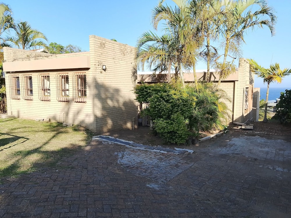 Double-storey house for sale in Uvongo - 1PSH1728815