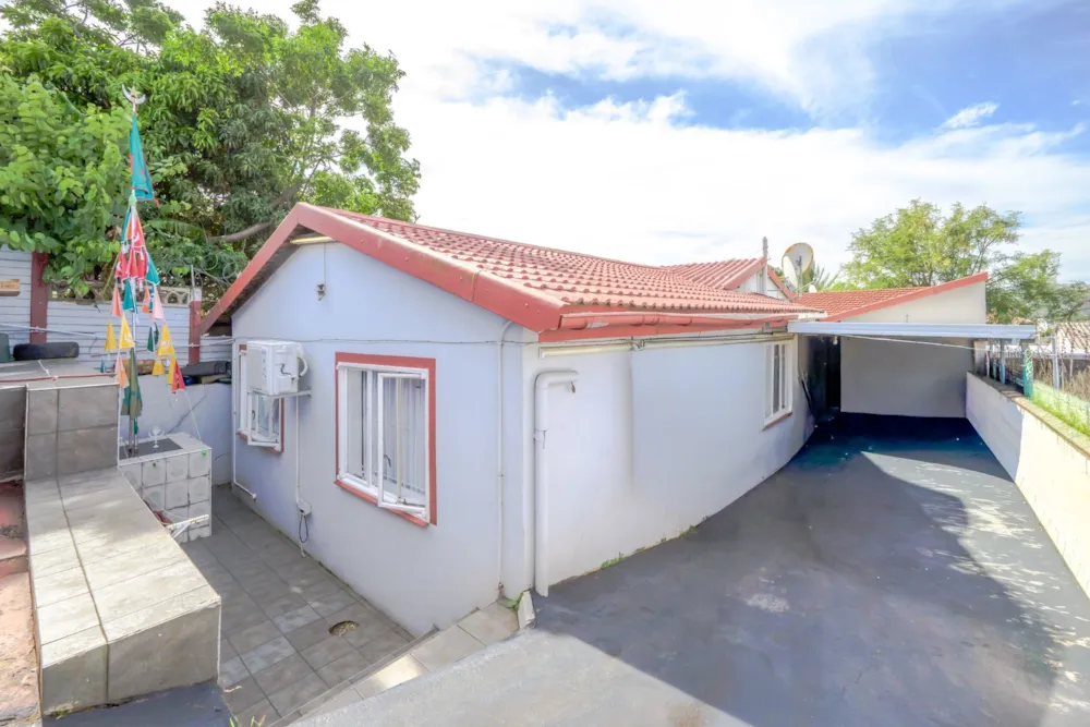 House for sale in Trenance Manor - 1ND1728211