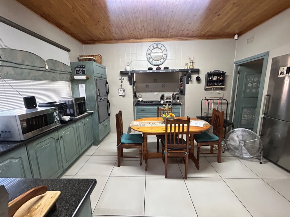 House for sale in Hillcrest, Kimberley - 1KJ1728273