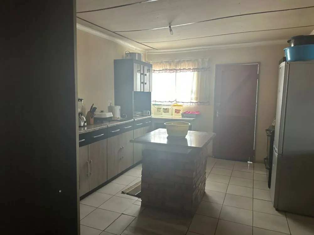 House for sale in Bloemanda - 1BX1728359