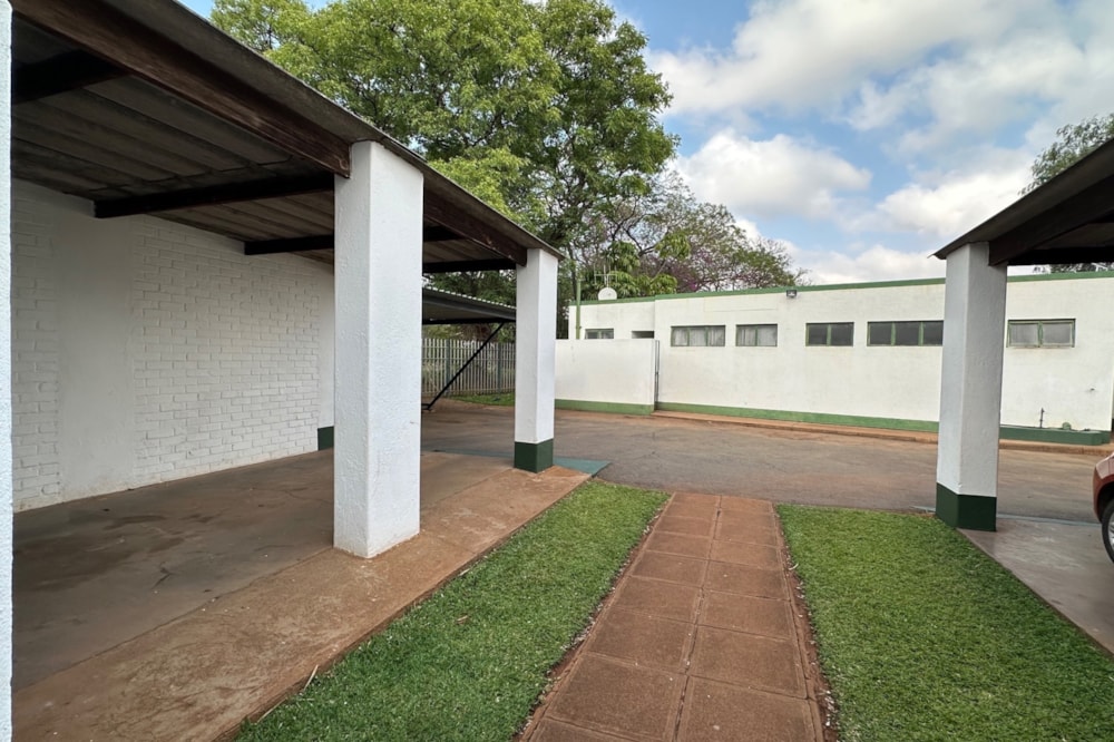 Garden apartment for sale in Bulawayo, Zimbabwe - 3ZB1728354