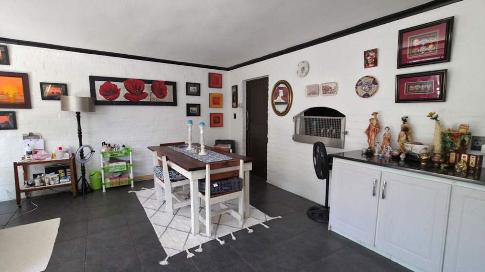 Double-storey house for sale in Struisbaai - 1SW1728360