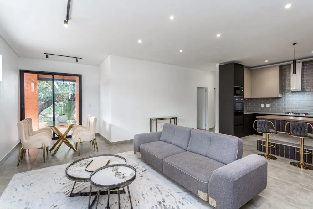 Apartment sold in Houghton Estate - HP1728373