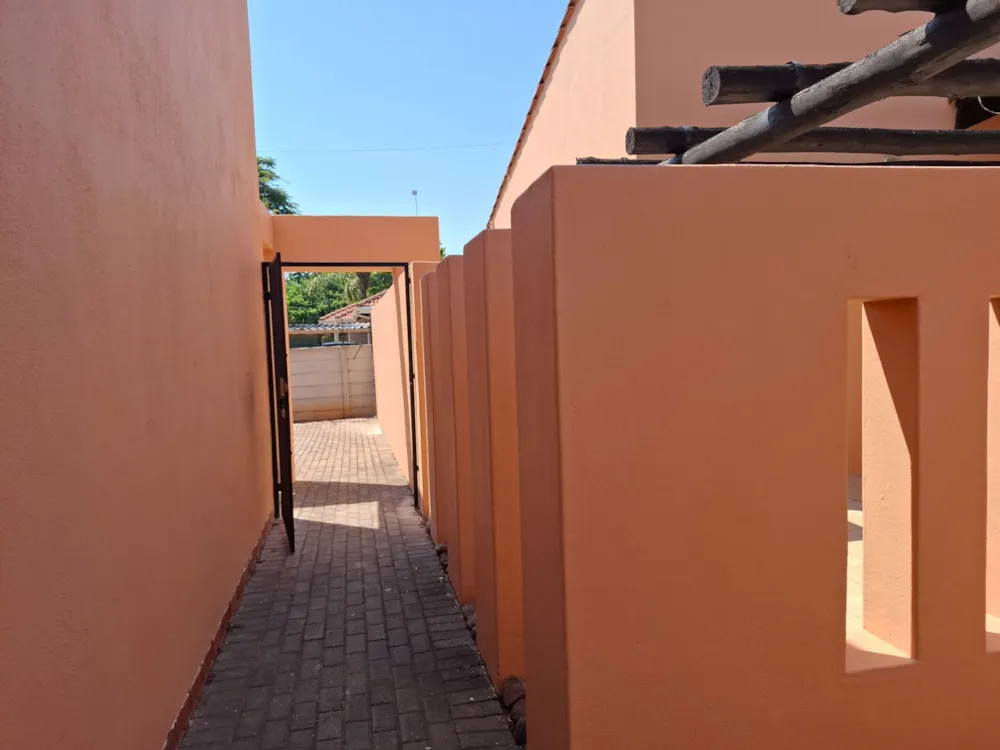 House let in Kgale, Botswana - 3BO1728381