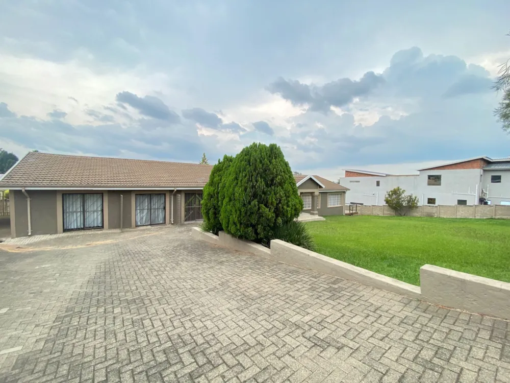 Garden apartment let in Aviary Hill - 1NW1728655