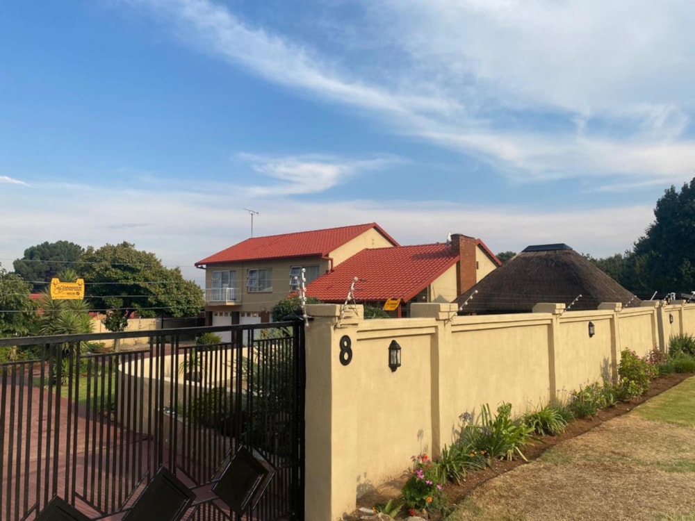 Double-storey house for sale in Glenanda - 1GV1728559