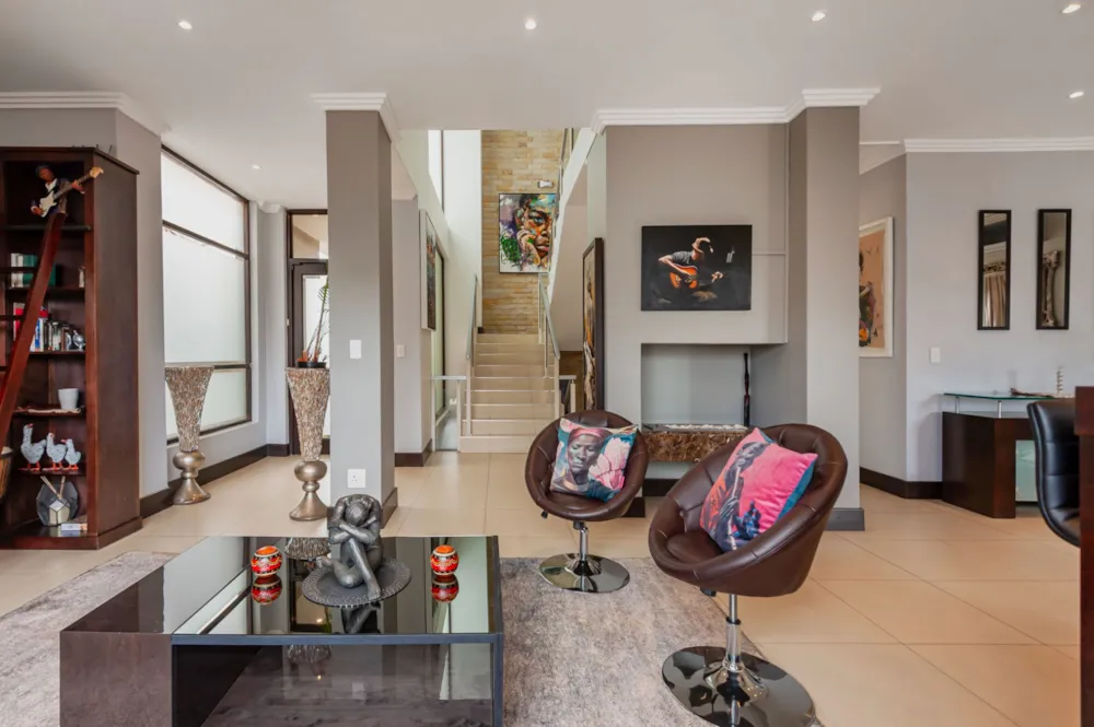 Double-storey cluster to rent in Bryanston - JBL1728518