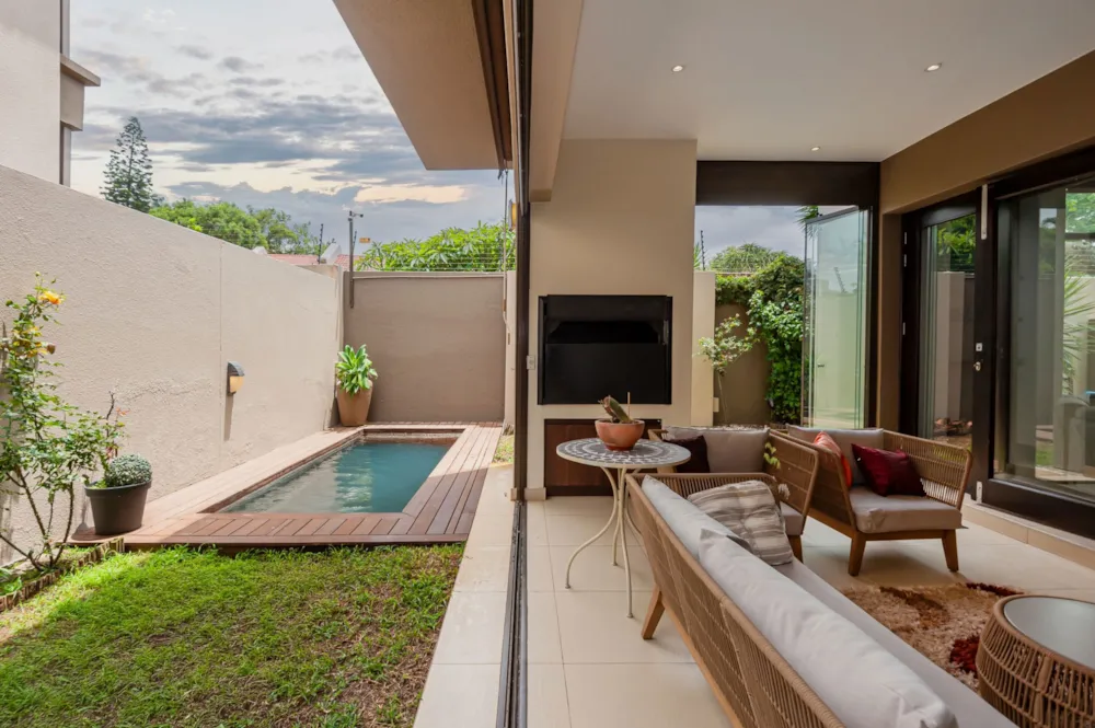 Double-storey cluster to rent in Bryanston - JBL1728518