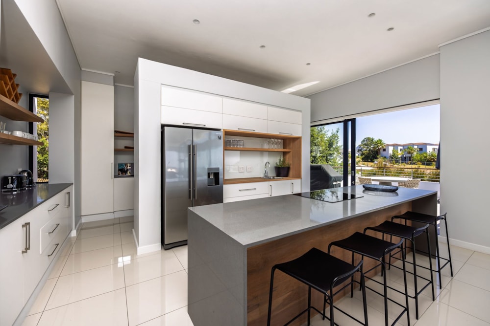 Double-storey house to rent in Plettenberg Bay Upper Central - 1KG1728674