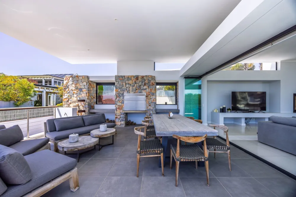 Double-storey house to rent in Plettenberg Bay Upper Central - 1KG1728674