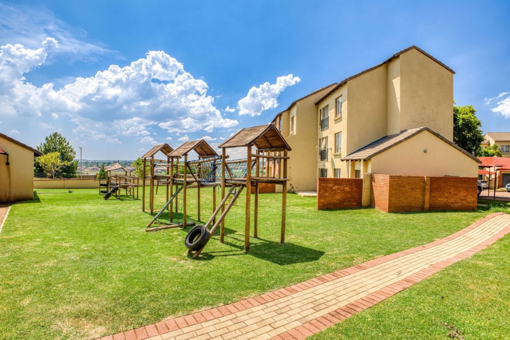 Apartment for sale in Sagewood, Midrand - MR1728541 Apartment for sale in Sagewood, Midrand - MR1728541