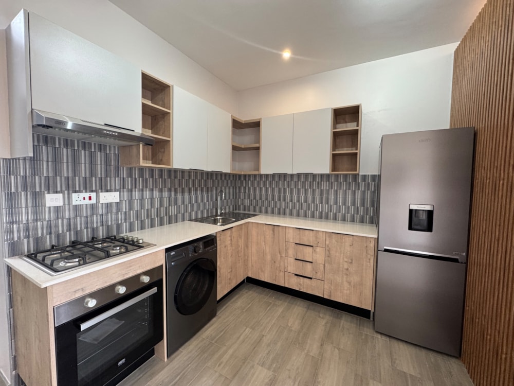 Apartment to rent in Borrowdale West, Zimbabwe - 3ZB1728534