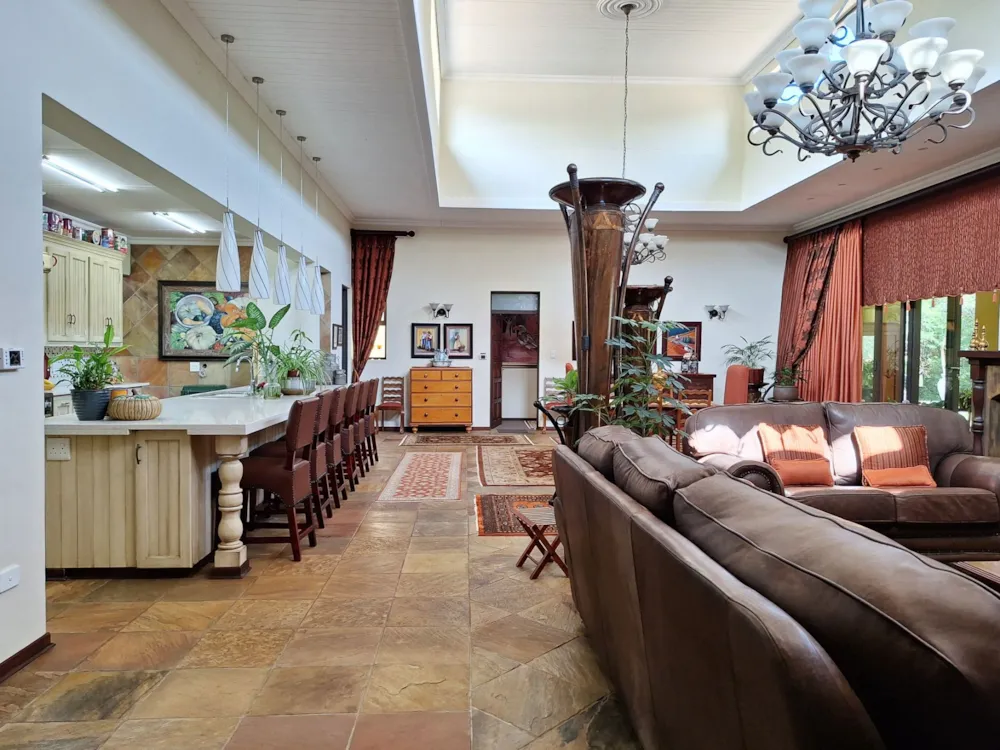 House for sale in Lydenburg (Mashishing) - 1LY1728749 House for sale in Lydenburg (Mashishing) - 1LY1728749