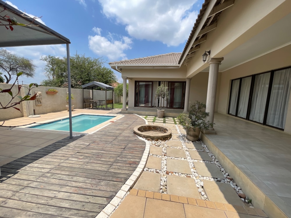 House for sale in Gaborone North, Botswana - 3BO1728667