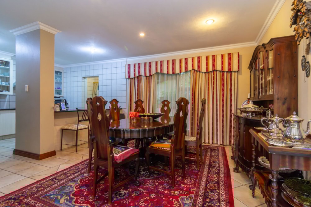 Double-storey house for sale in Featherbrooke Estate - 1KR1728676