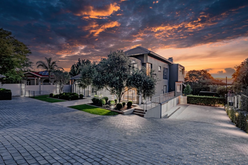 House for sale in Waterkloof Ridge - PT1726763 House for sale in Waterkloof Ridge - PT1726763