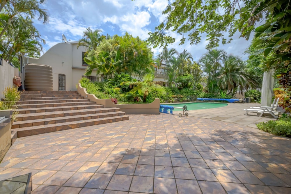 Double-storey house for sale in uMhlanga Rocks - 1ND1728613