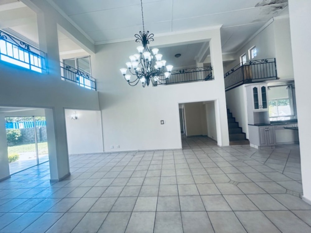 Double-storey house to rent in Meer en See - 1RY1725907