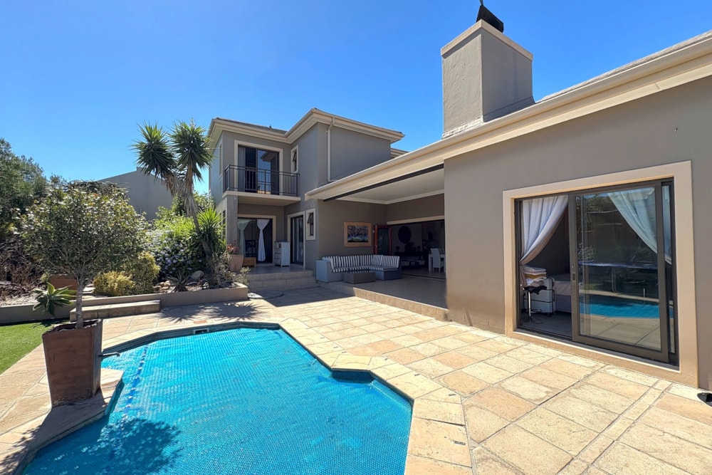 Security estate home for sale in Big Bay - 1TV1727765 Security estate home for sale in Big Bay - 1TV1727765