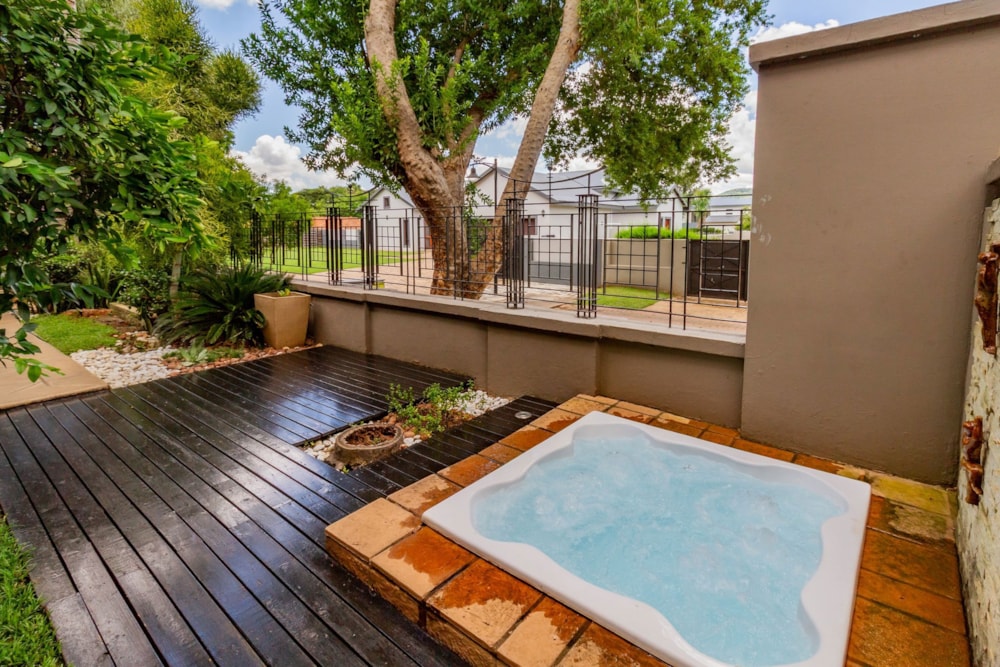 Double-storey cluster to rent in The Islands Estate - 1HR1726360