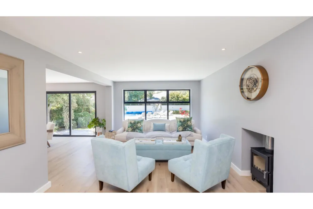House sold in Constantia, Cape Town - KW1721365 House sold in Constantia, Cape Town - KW1721365