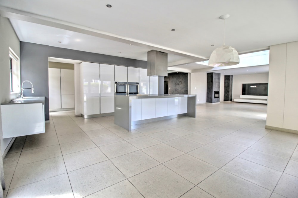 Security estate home let in Plattekloof - 1PLA1726609