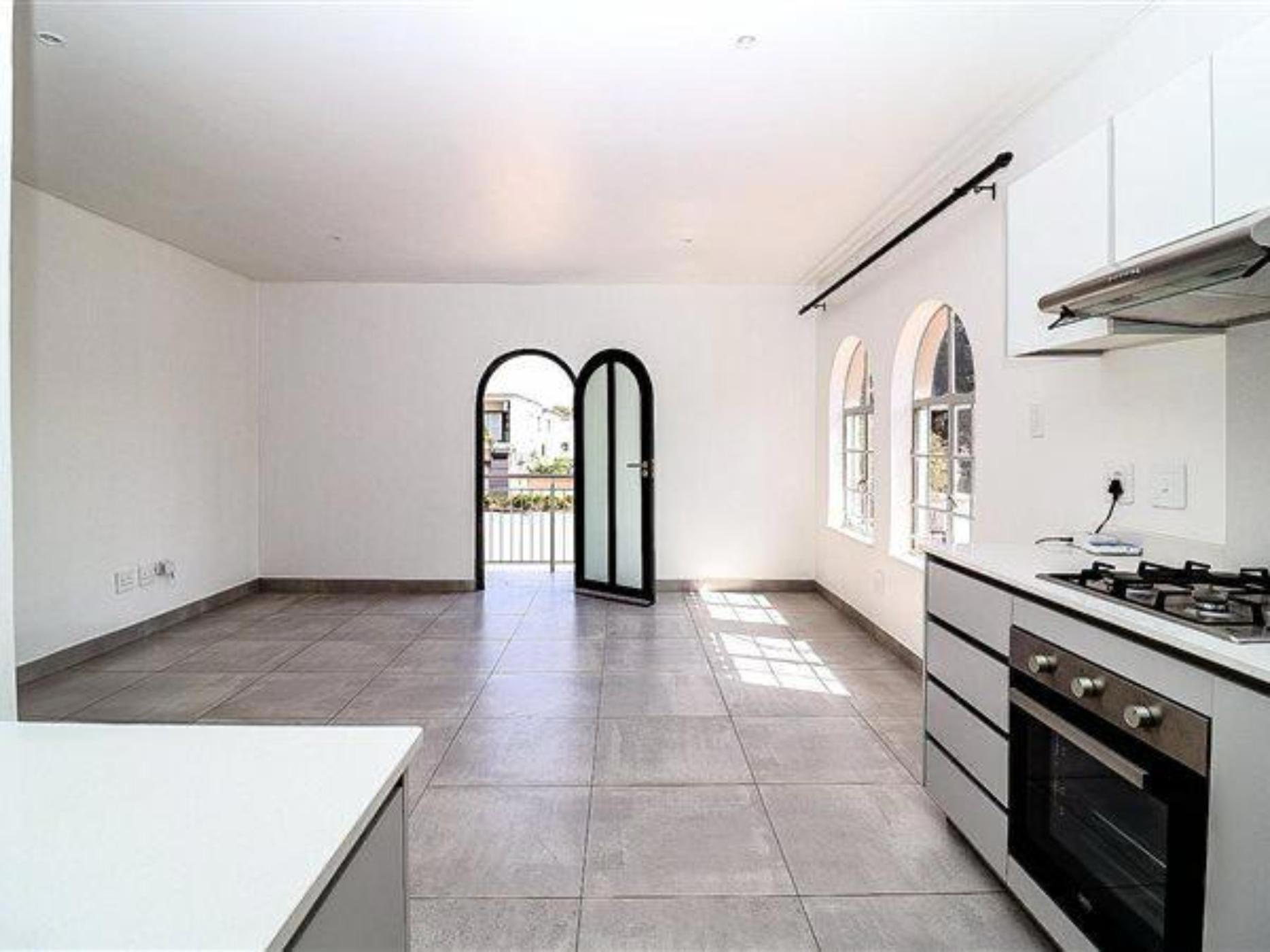 Bachelor apartment to rent in Bedfordview - BWL1726061