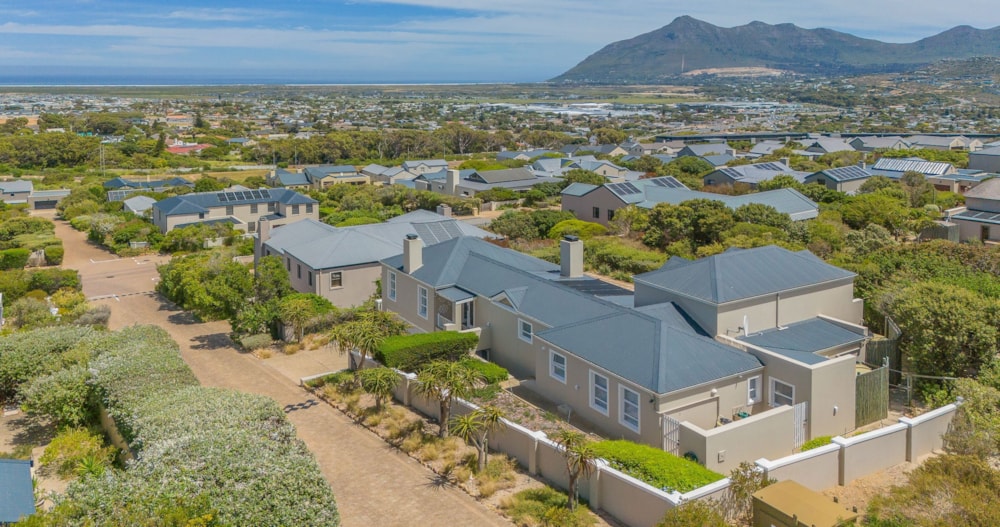 Security estate home for sale in Stonehaven Estate - FH1725563 Security estate home for sale in Stonehaven Estate - FH1725563