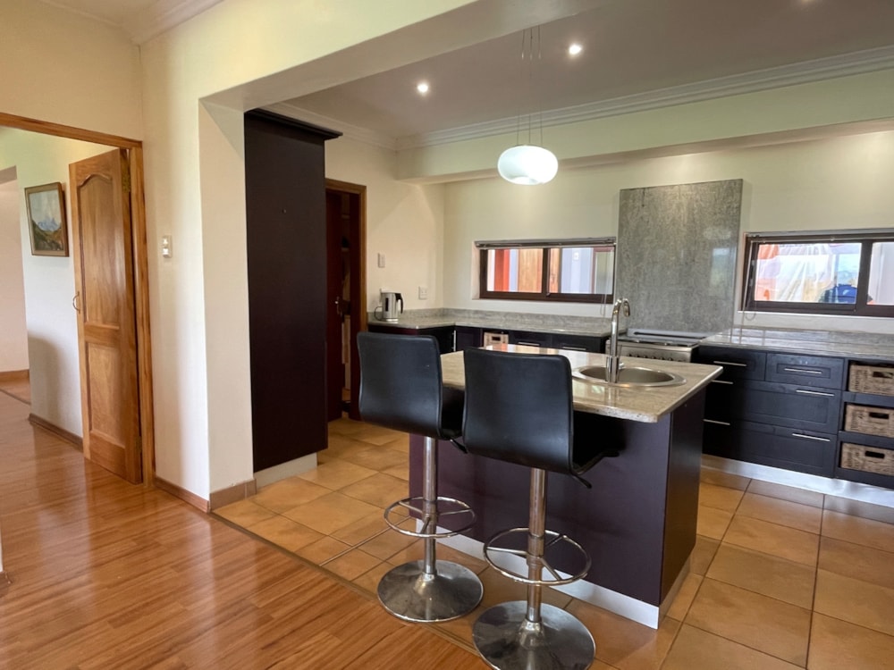 Security complex home for sale in Underberg - 1UB1726136