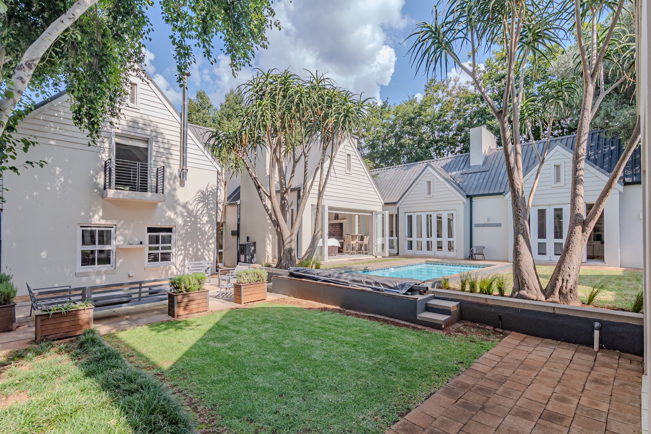 Double-storey house for sale in Midstream Estate - CN1726347