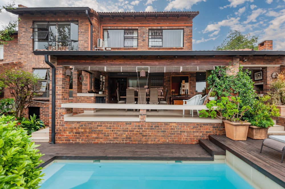 Townhouse for sale in Bedford Park - BED1728397