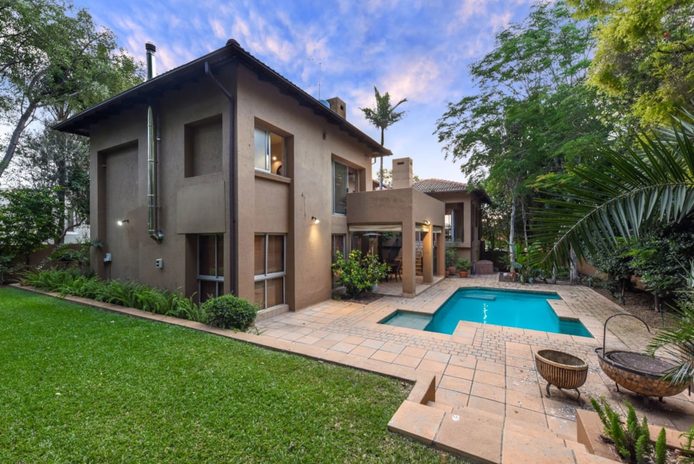 Double-storey house for sale in Fourways Gardens - FW1728155