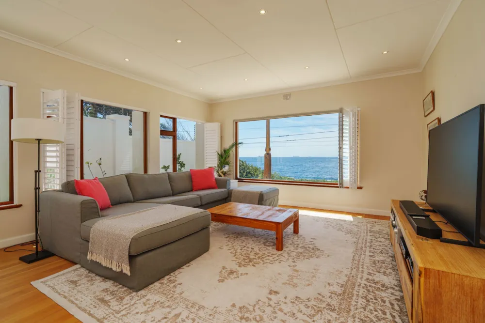 House sold in Kalk Bay - FH1725850 House sold in Kalk Bay - FH1725850
