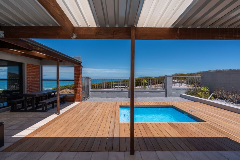 House for sale in Yzerfontein - LA1727569 House for sale in Yzerfontein - LA1727569