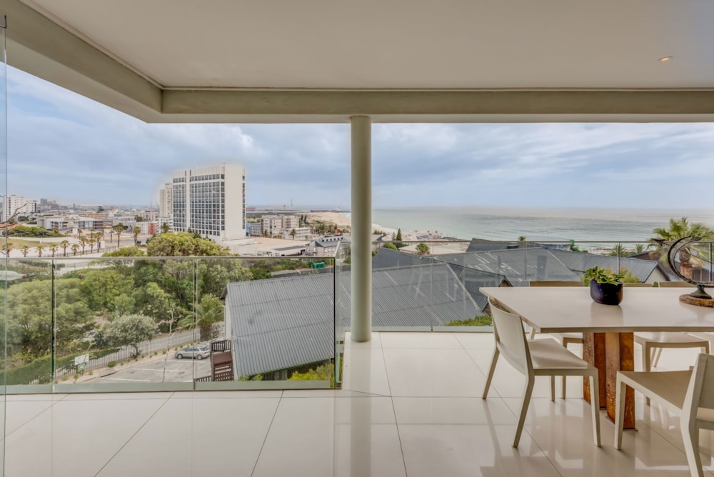 Penthouse apartment for sale in Summerstrand - 1PLZ1728526 Penthouse apartment for sale in Summerstrand - 1PLZ1728526