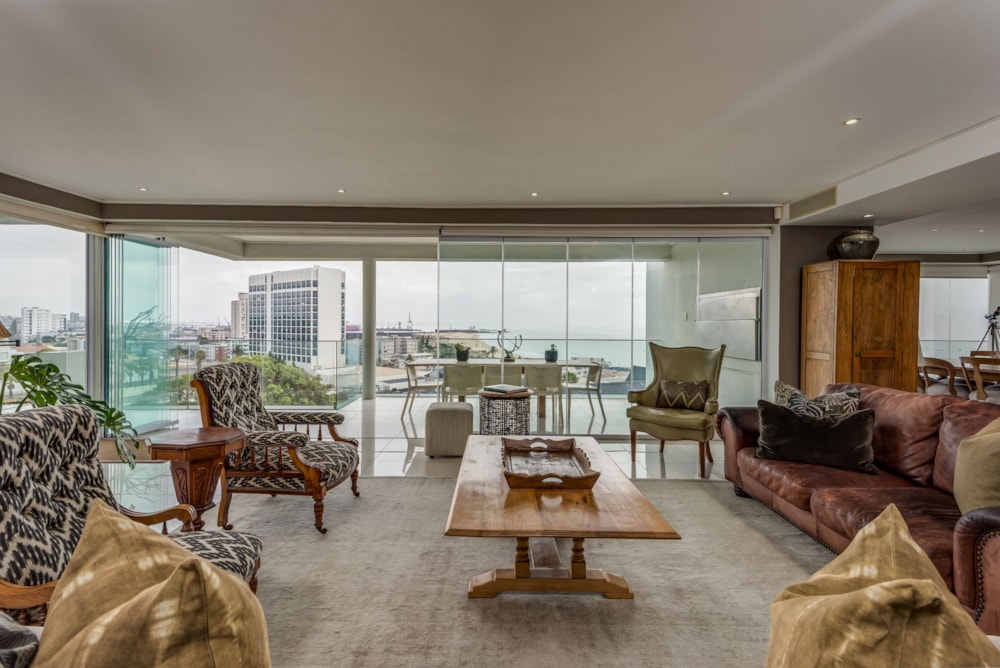 Penthouse apartment for sale in Summerstrand - 1PLZ1728526 Penthouse apartment for sale in Summerstrand - 1PLZ1728526