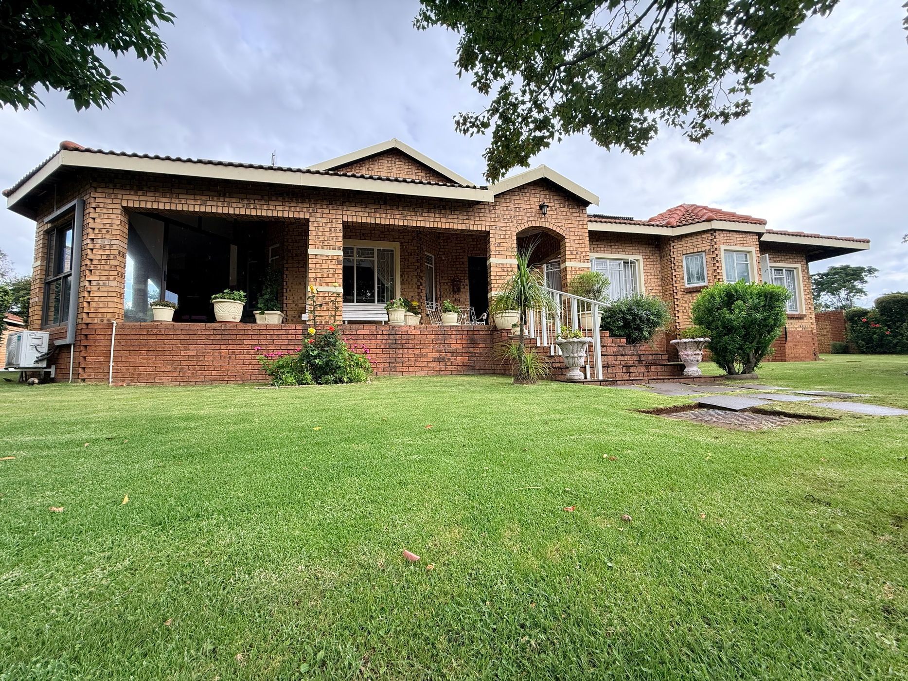 Security estate home for sale in Clubville - 1MD1727139