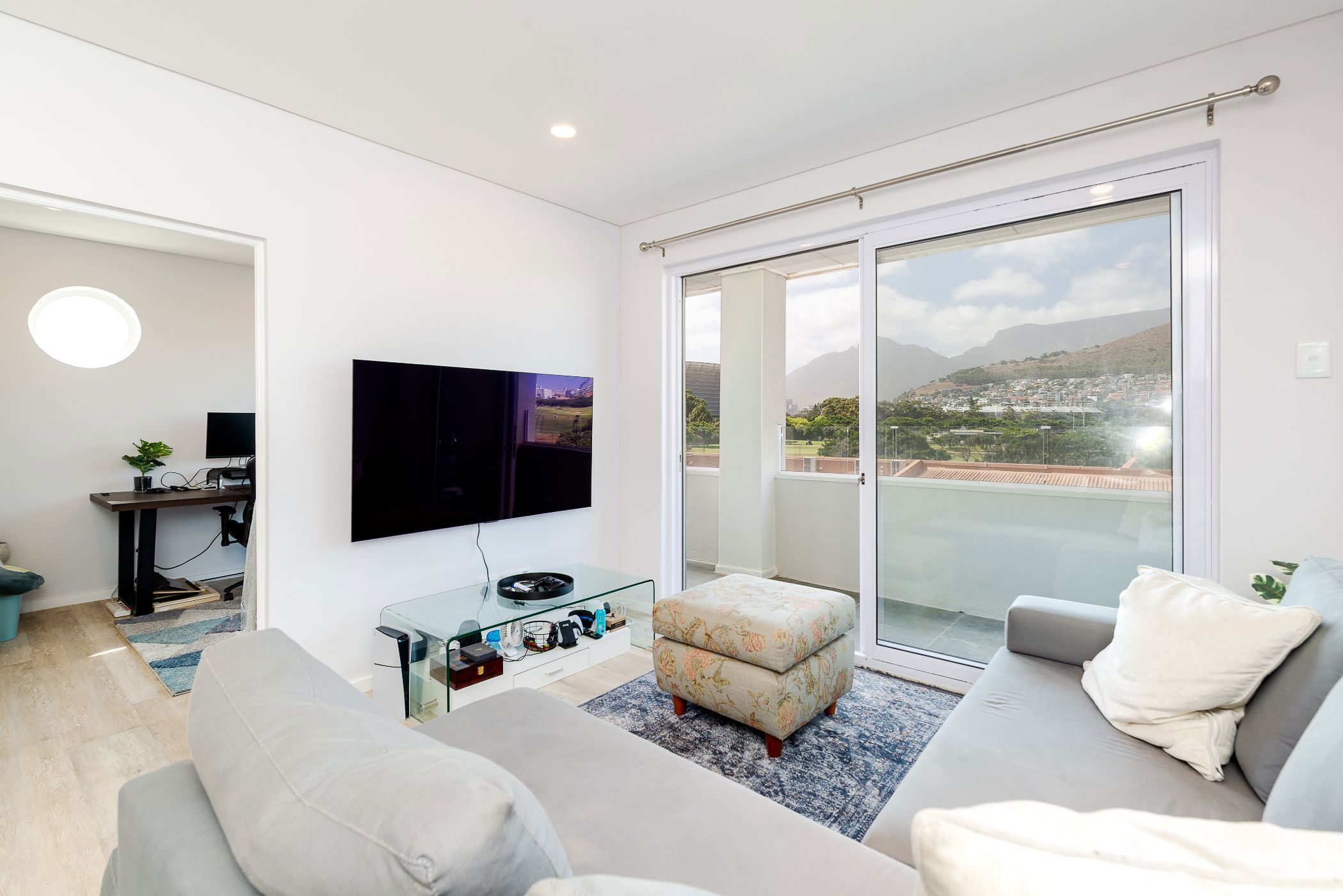 Apartment for sale in Mouille Point - AS1724112