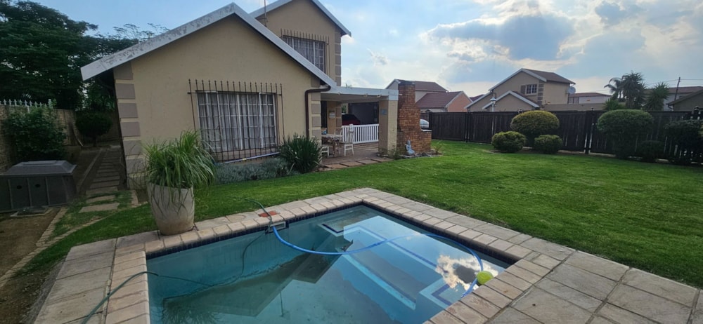 House for sale in Sonneveld - 1BJ1728257 House for sale in Sonneveld - 1BJ1728257