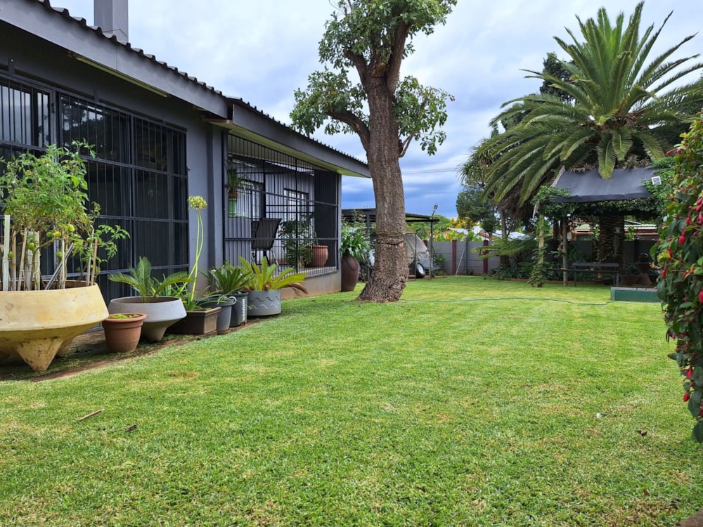 House for sale in Lydenburg (Mashishing) - 1LY1727866