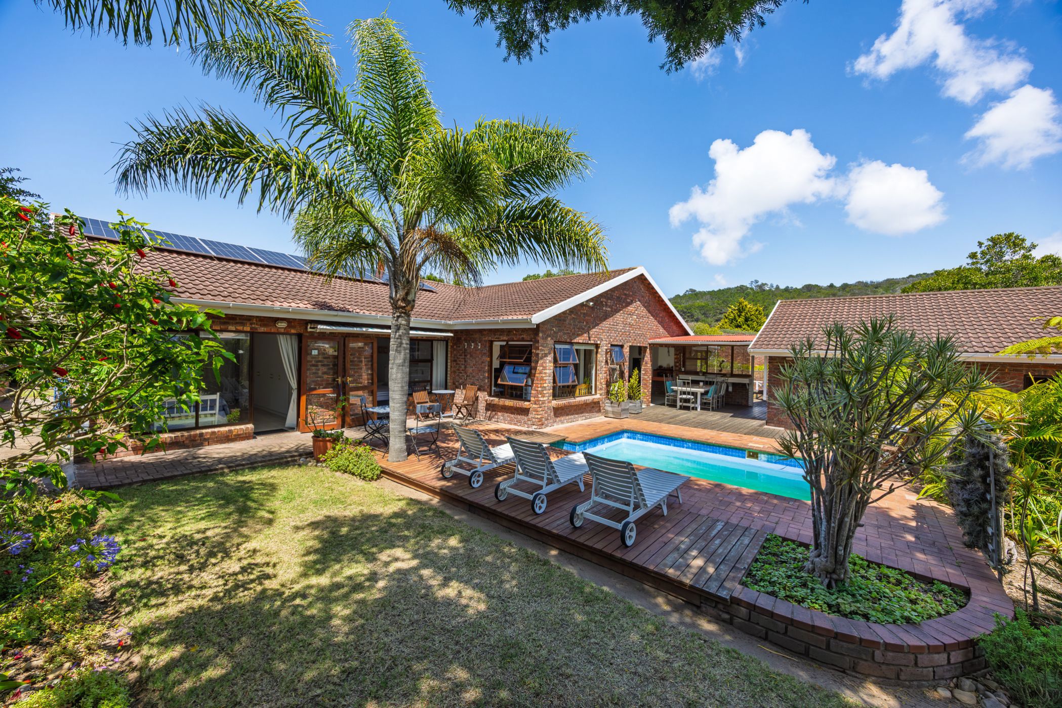 House for sale in Plettenberg Bay - 1KG1728272
