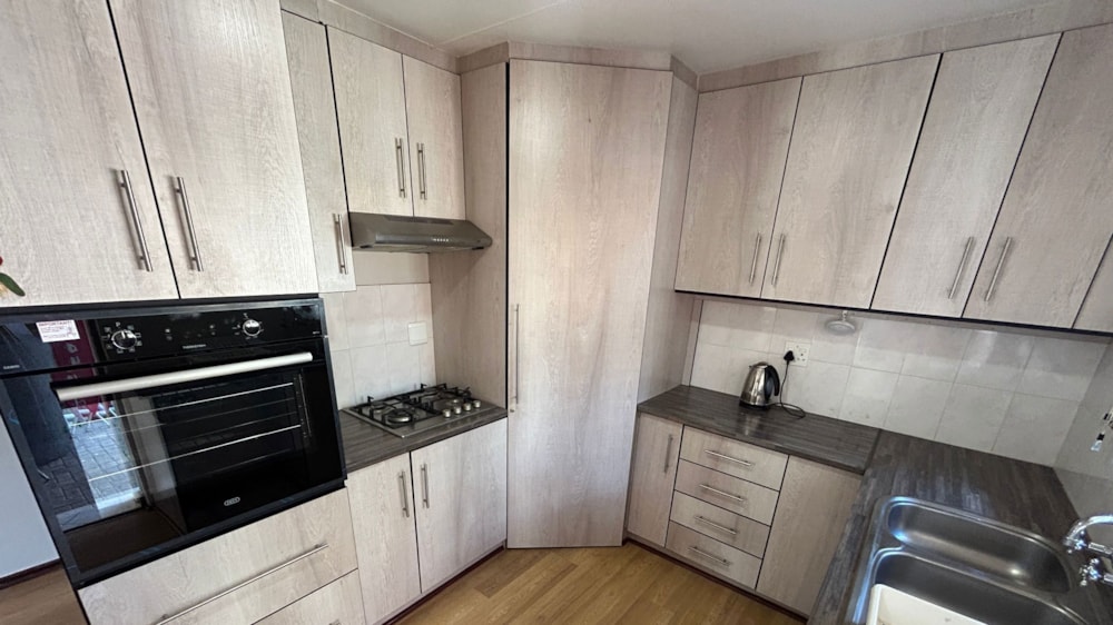 Semi-detached house for sale in Pellissier - 1BX1716874