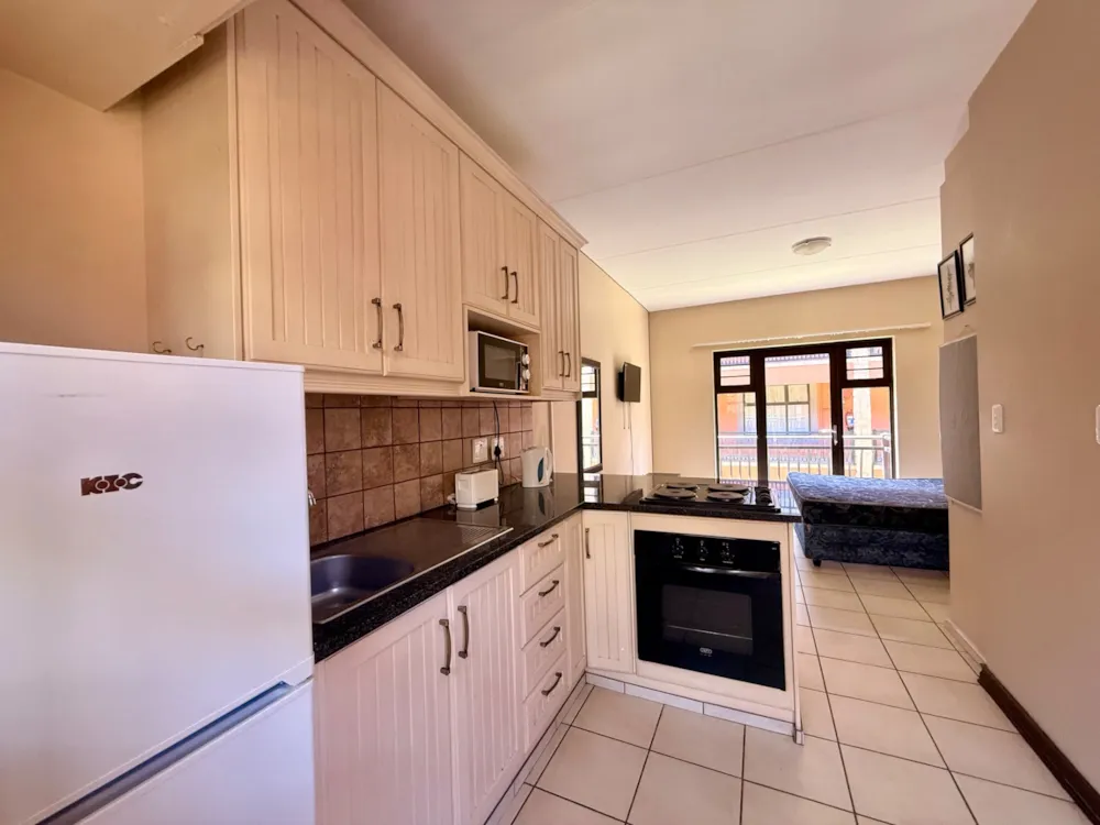 Bachelor apartment for sale in Vredenhof SH - 1BX1728715 Bachelor apartment for sale in Vredenhof SH - 1BX1728715