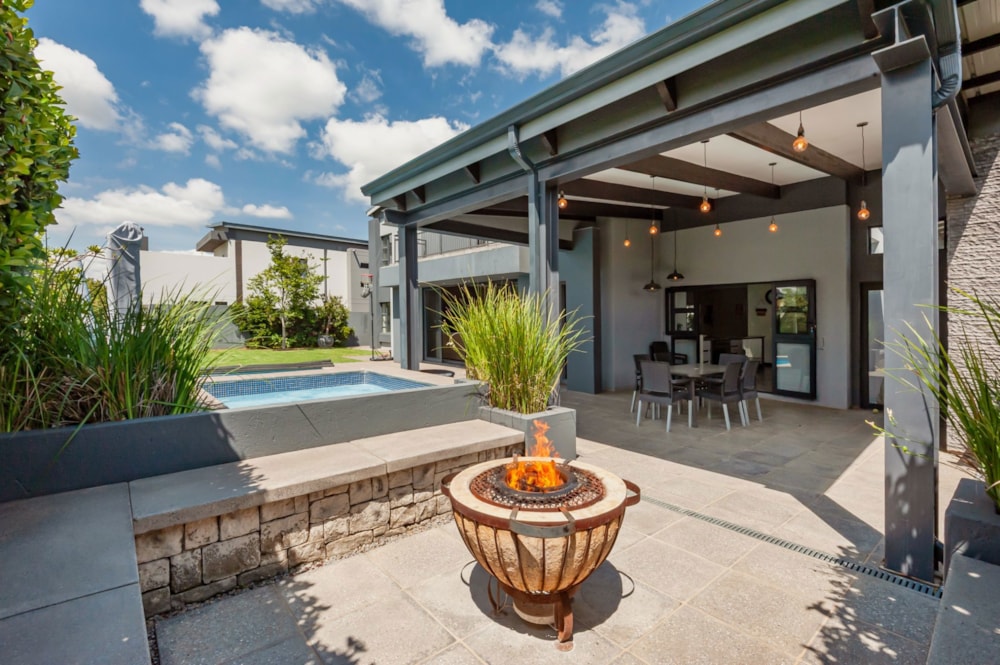 Double-storey house for sale in Copperleaf - 1CU1728095