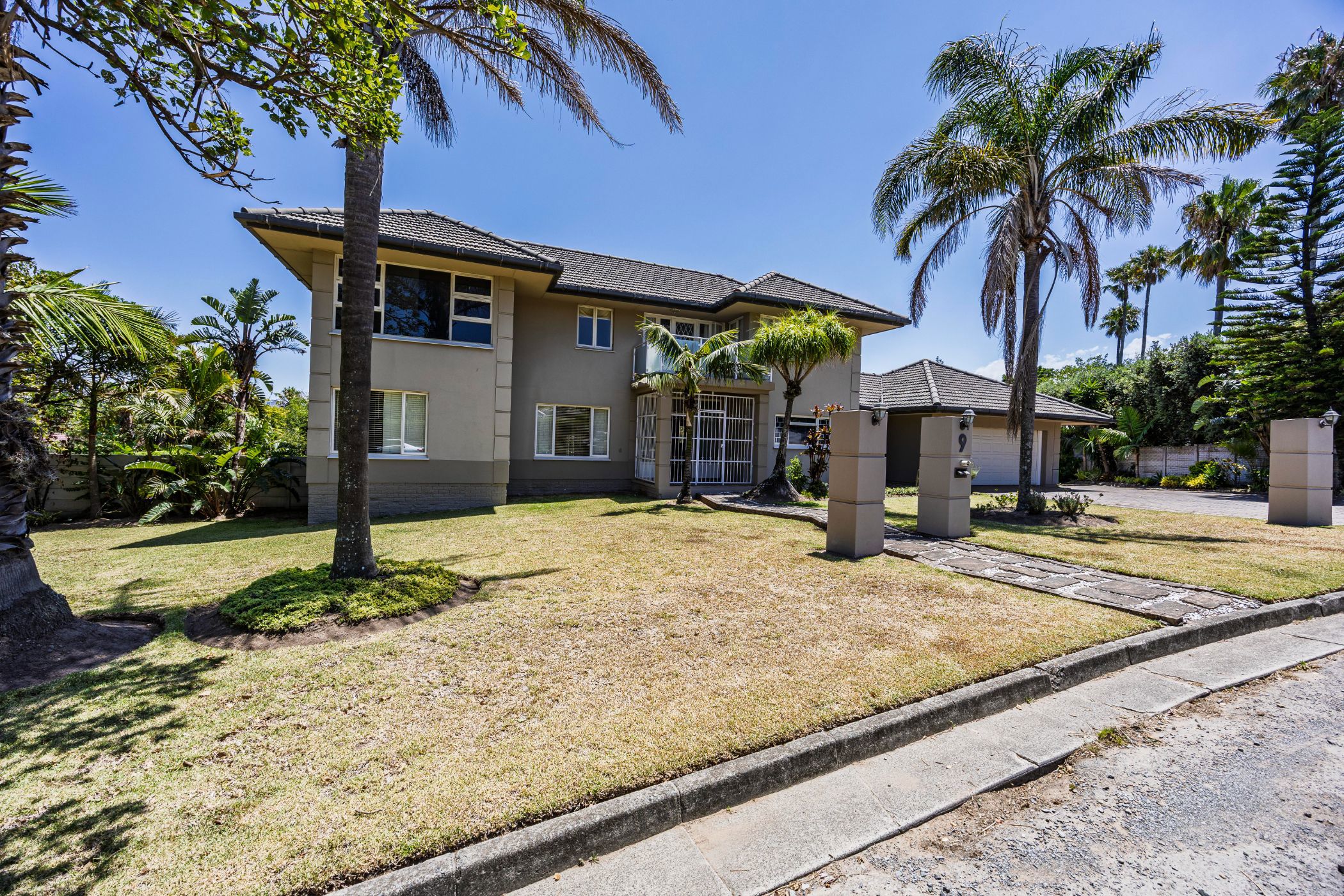 Double-storey house for sale in Bunkers Hill - 1EZ1727609