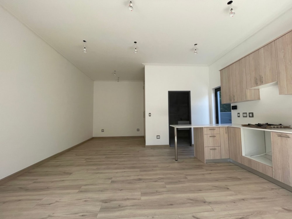 Bachelor apartment to rent in Welgelegen, Parow - 1PLA1728230